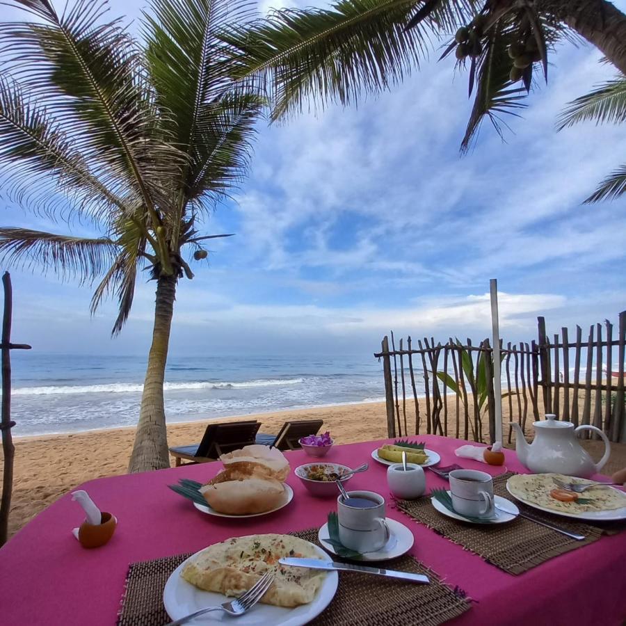 Arcade Beach Hotel Bentota Esterno foto