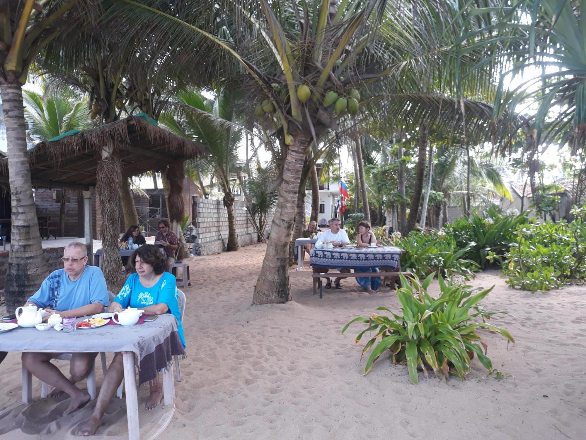 Arcade Beach Hotel Bentota Esterno foto