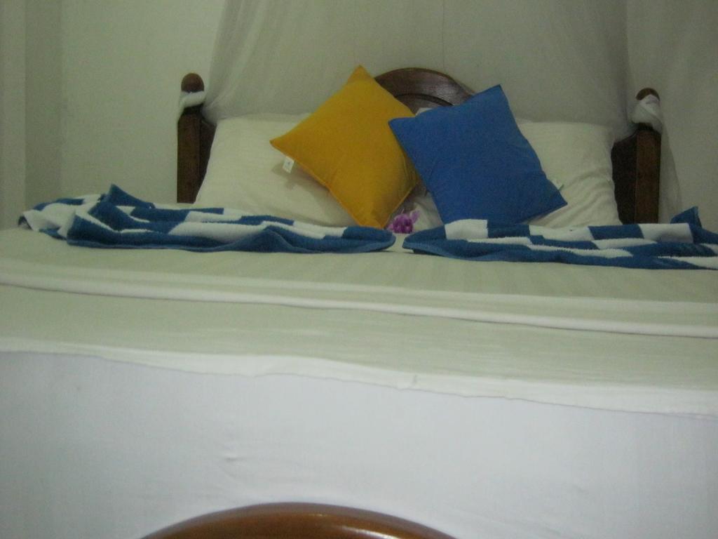 Arcade Beach Hotel Bentota Esterno foto